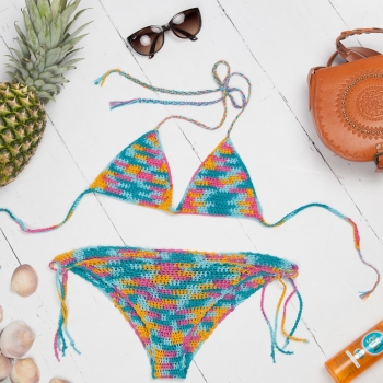 Hoooked/DIY Häkelset/Bikini Copacabana/Größe: M